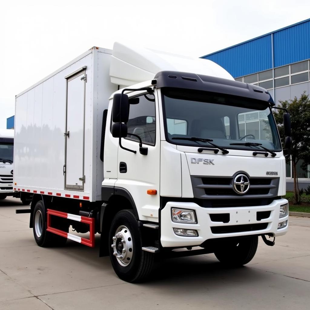 Xe tải DFSK Dongfeng đang được trưng bày tại đại lý